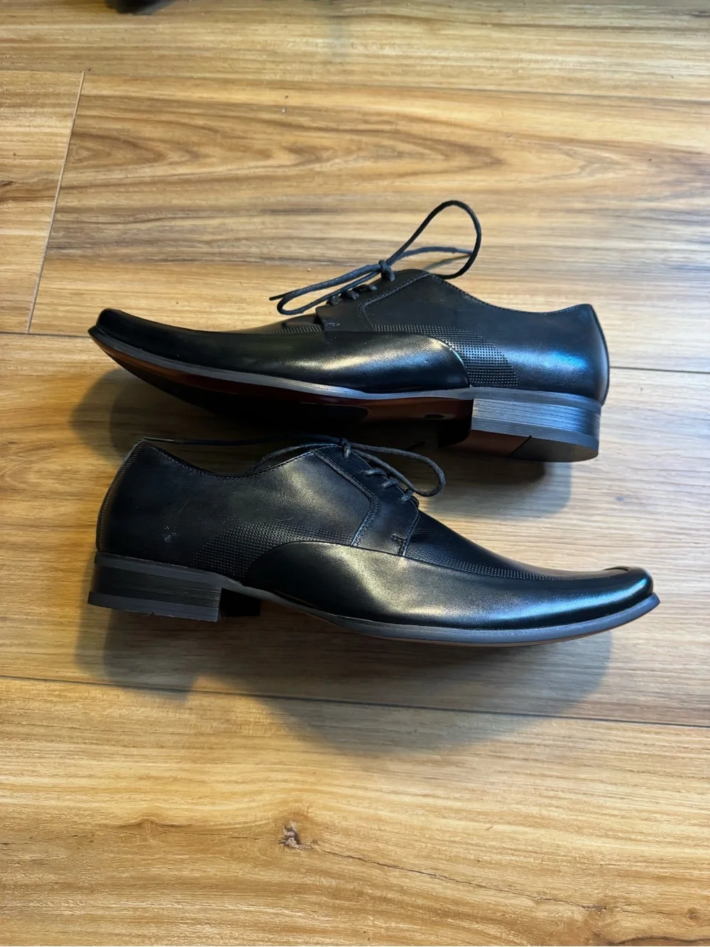Steve Madden Black Leather Square-Toe Derby Shoes
